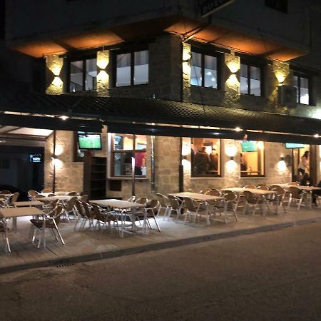 Hotel Tres Estrellas Casa Maribona Gela El Puente  Esterno foto